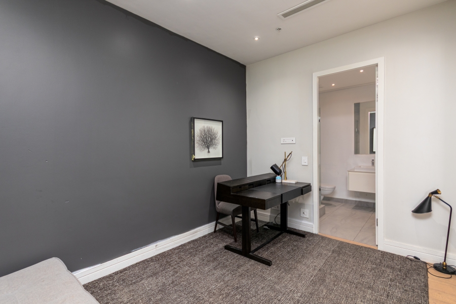 2 Bedroom Property for Sale in Cape Town City Centre Western Cape